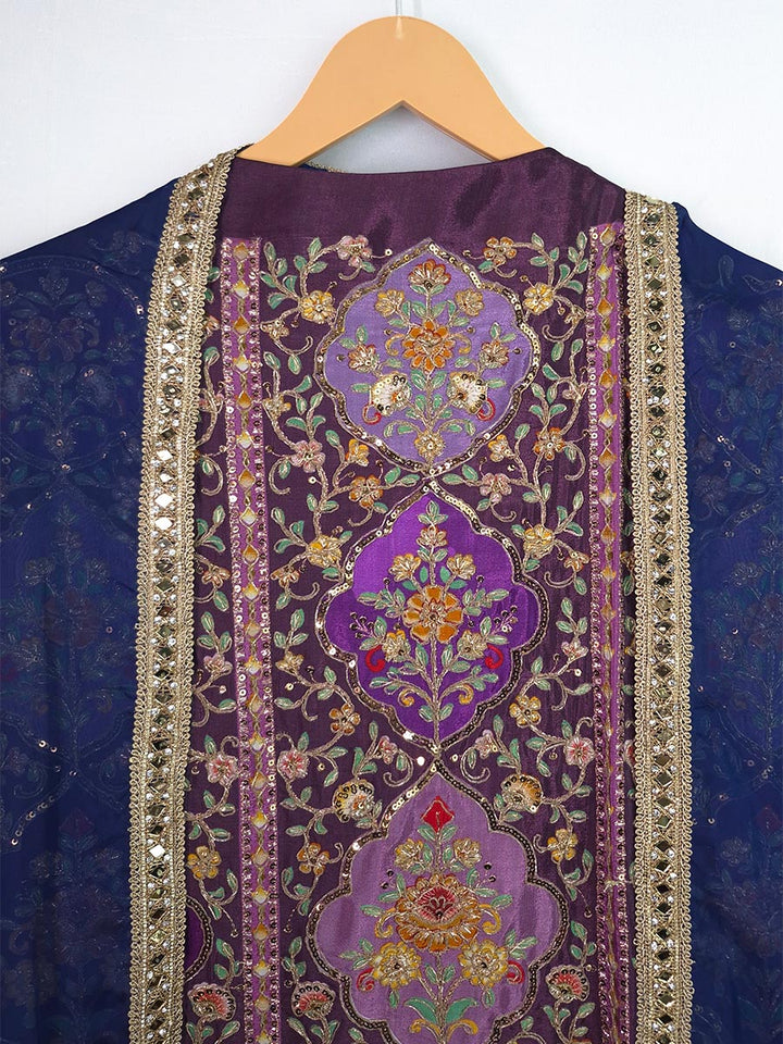 Gulabi Noor
