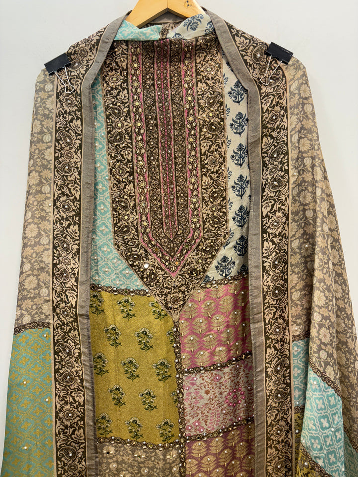Noor-E-Nazaara – Printed Tissue Shimmer Suit