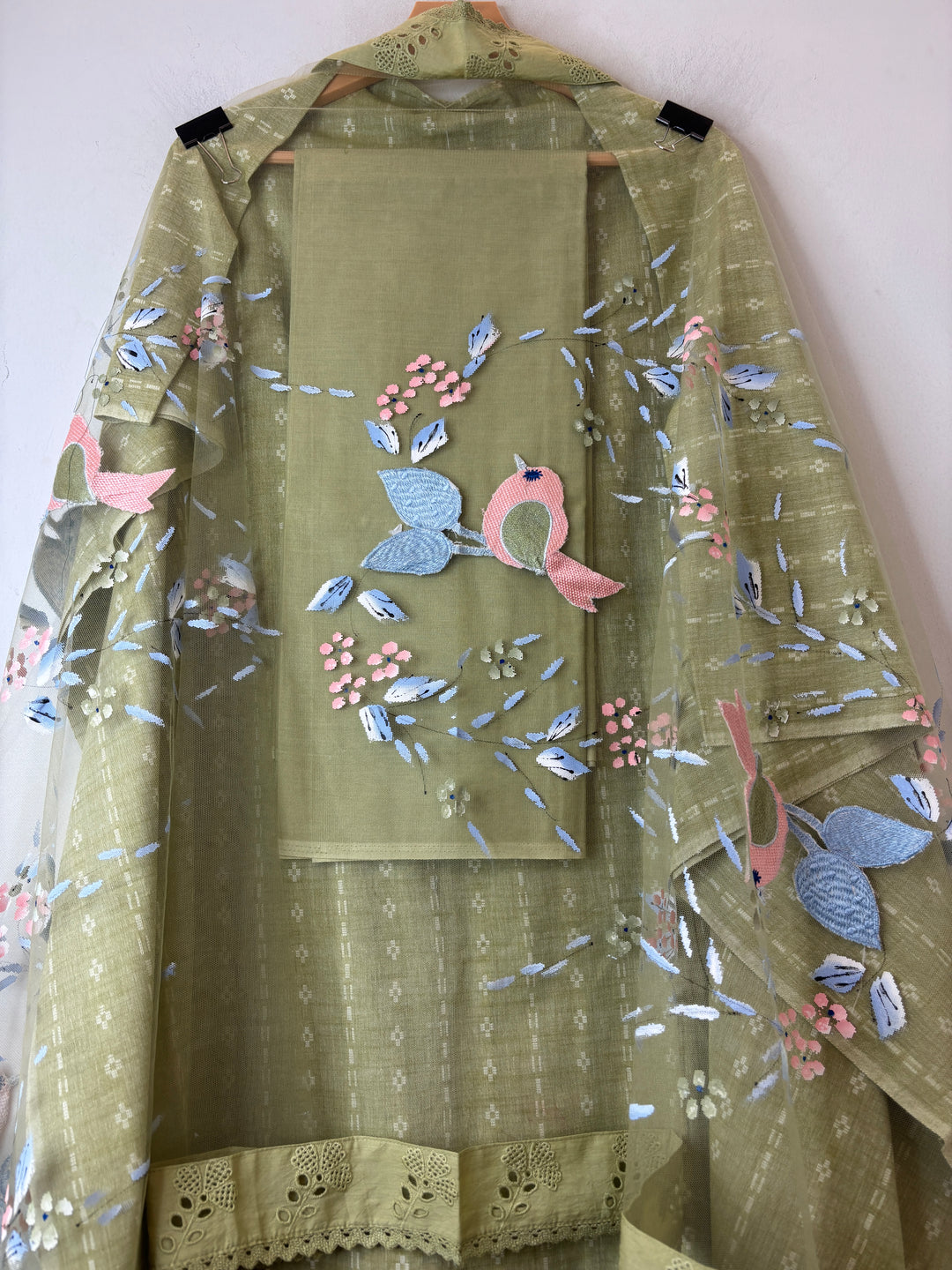 Zivara – Green Pure Cotton Brush Painted Embroidered Unstitched Suit