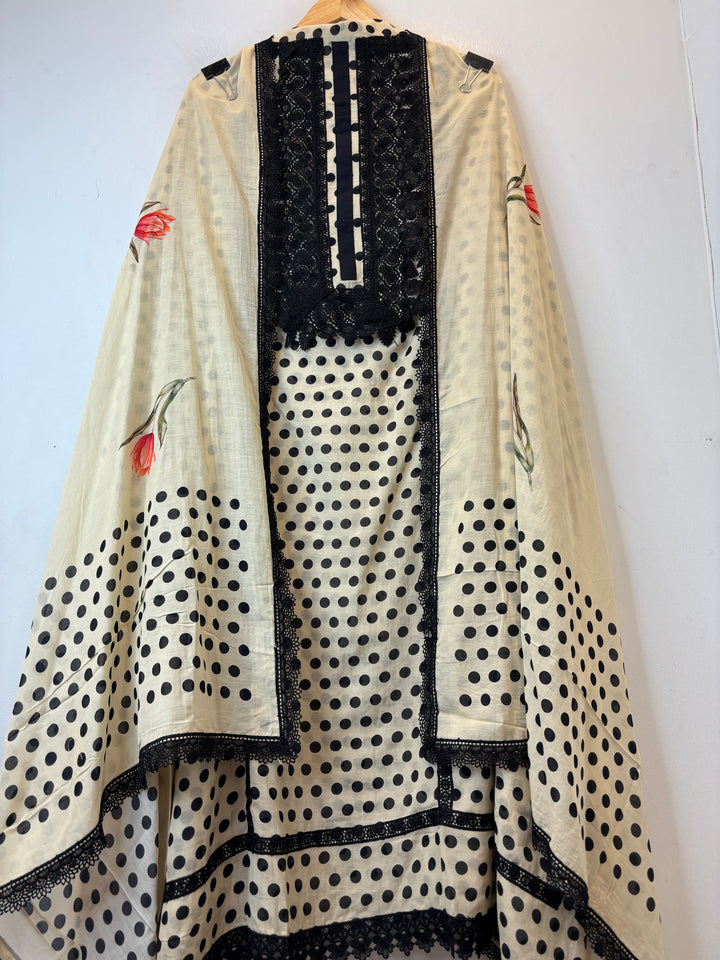 Zivara – Cream Mul Cotton Printed Unstitched Suit