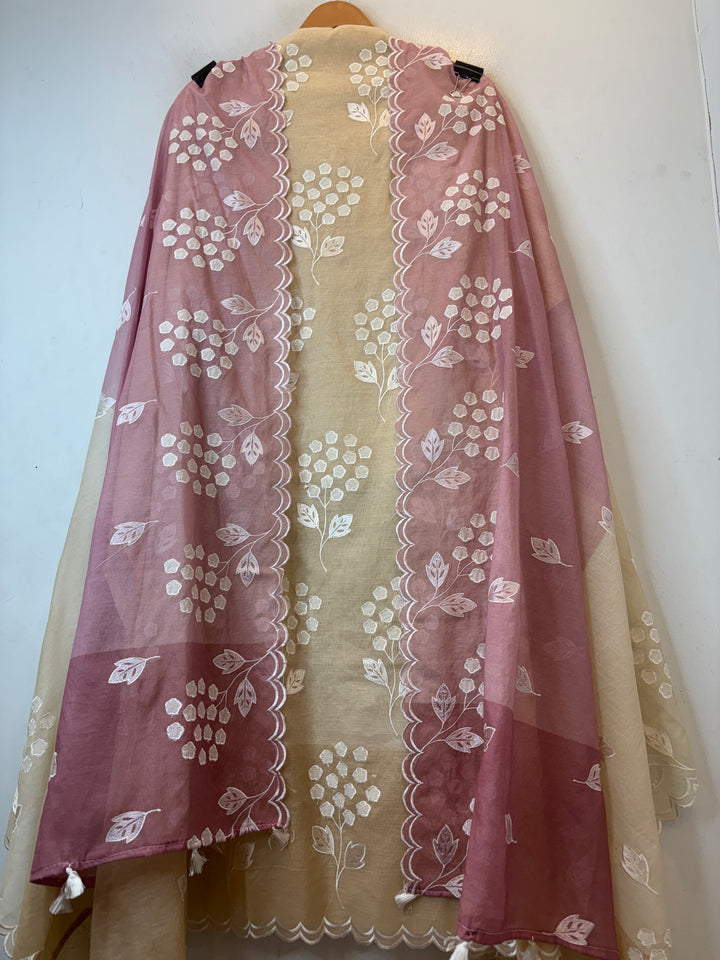 Zivara – Beigh with Pink Mul Chanderi Ombre Appliqué Work Unstitched Suit