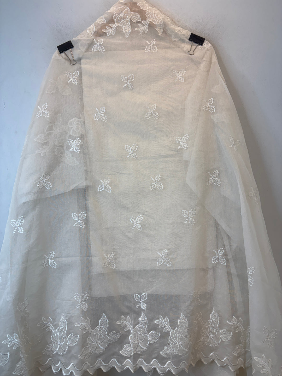 Chanderi Embroidered Appliqué Unstitched Suit DBPX05