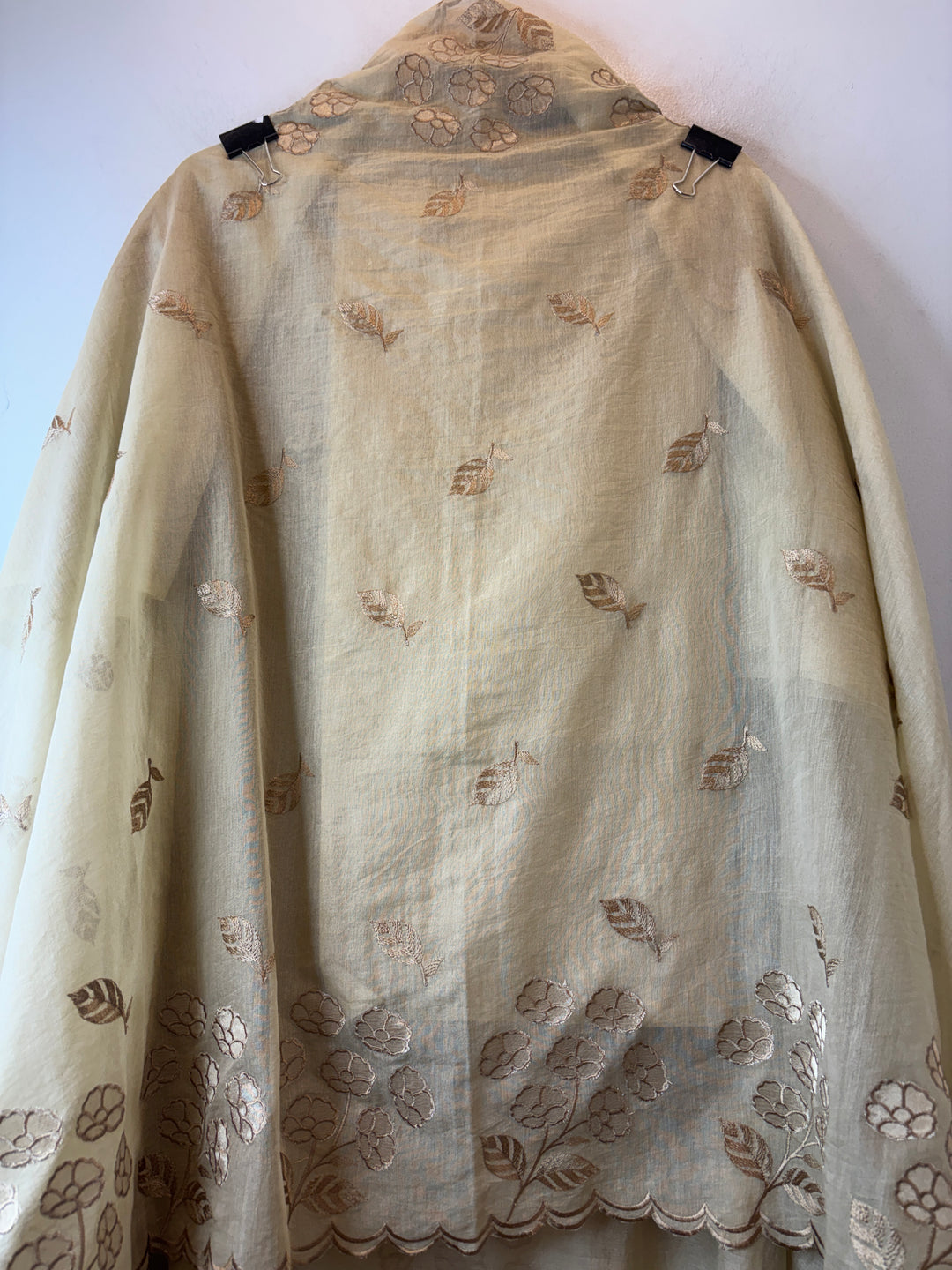 Beige Mul Chanderi Embroidered Tissue Appliqué Unstitched Suit