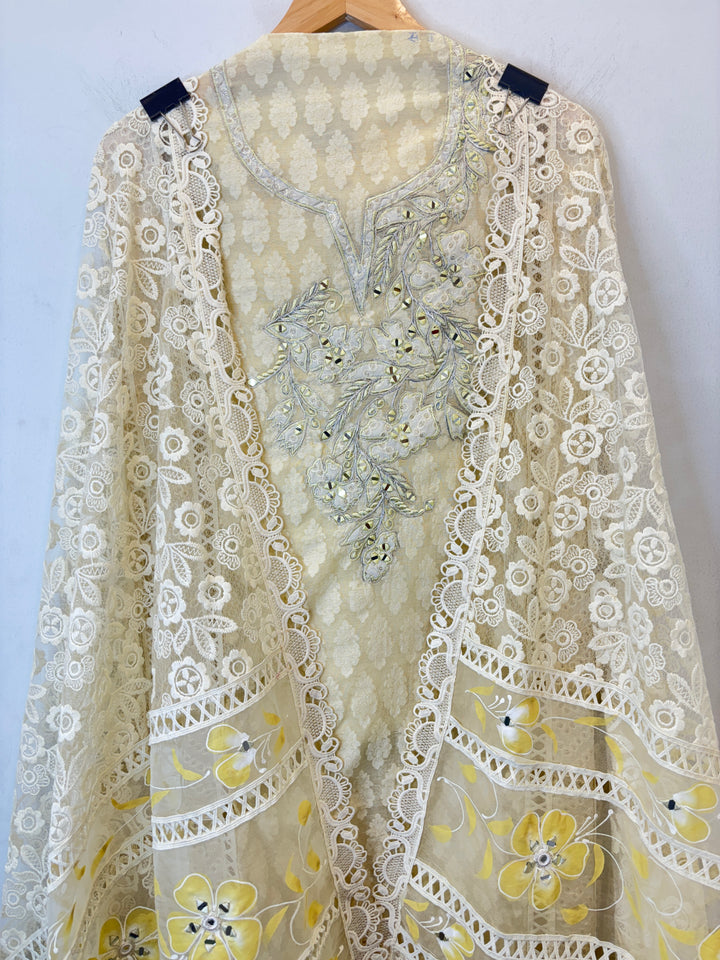 Noor-E-Haya – Mul Cotton Suit with Mirror Work