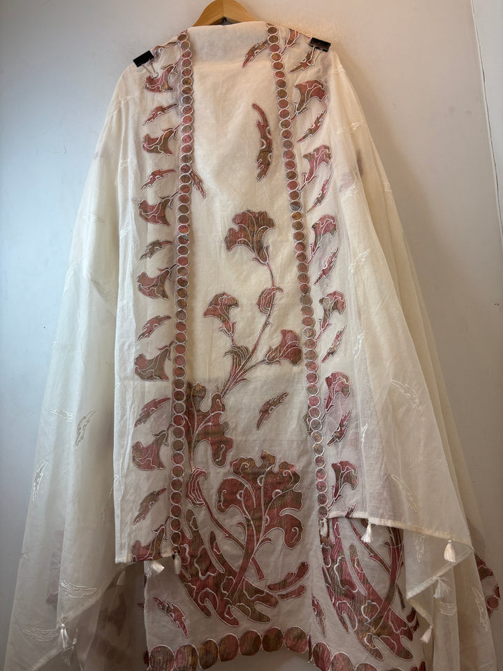 Mul Chanderi Embroidered Tissue Appliqué Unstitched Suit DBPR6