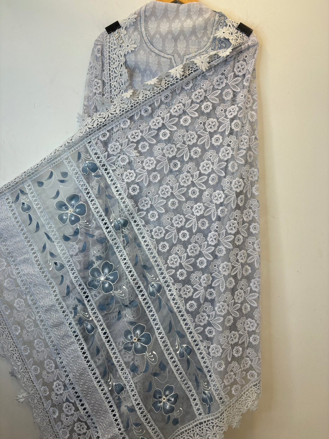 Noor-E-Haya – Mul Cotton Suit with Mirror Work
