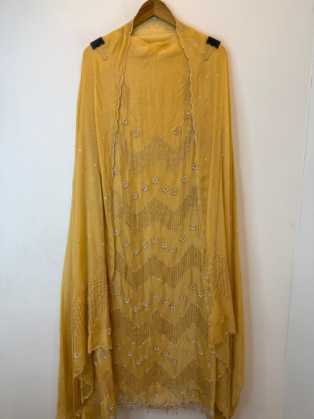 Zarvielle – Yellow Tissue Burberry Pearl Handwork Suit
