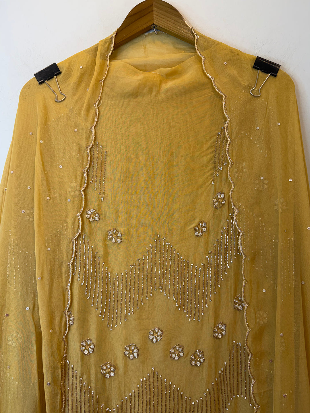 Zarvielle – Yellow Tissue Burberry Pearl Handwork Suit