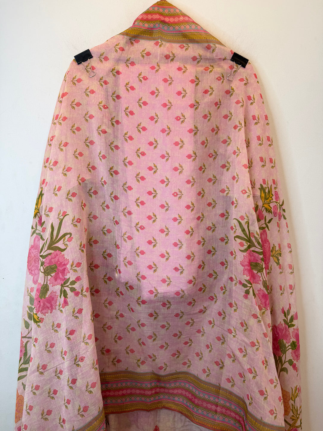 Mehvish – Pink Mul Cotton Digital Handwork Suit