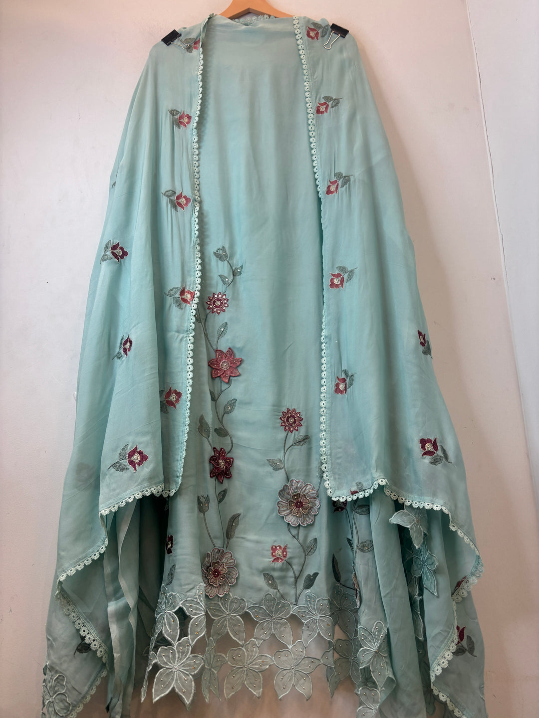 Zariya – Powder Blue Twill Organza Floral Suit