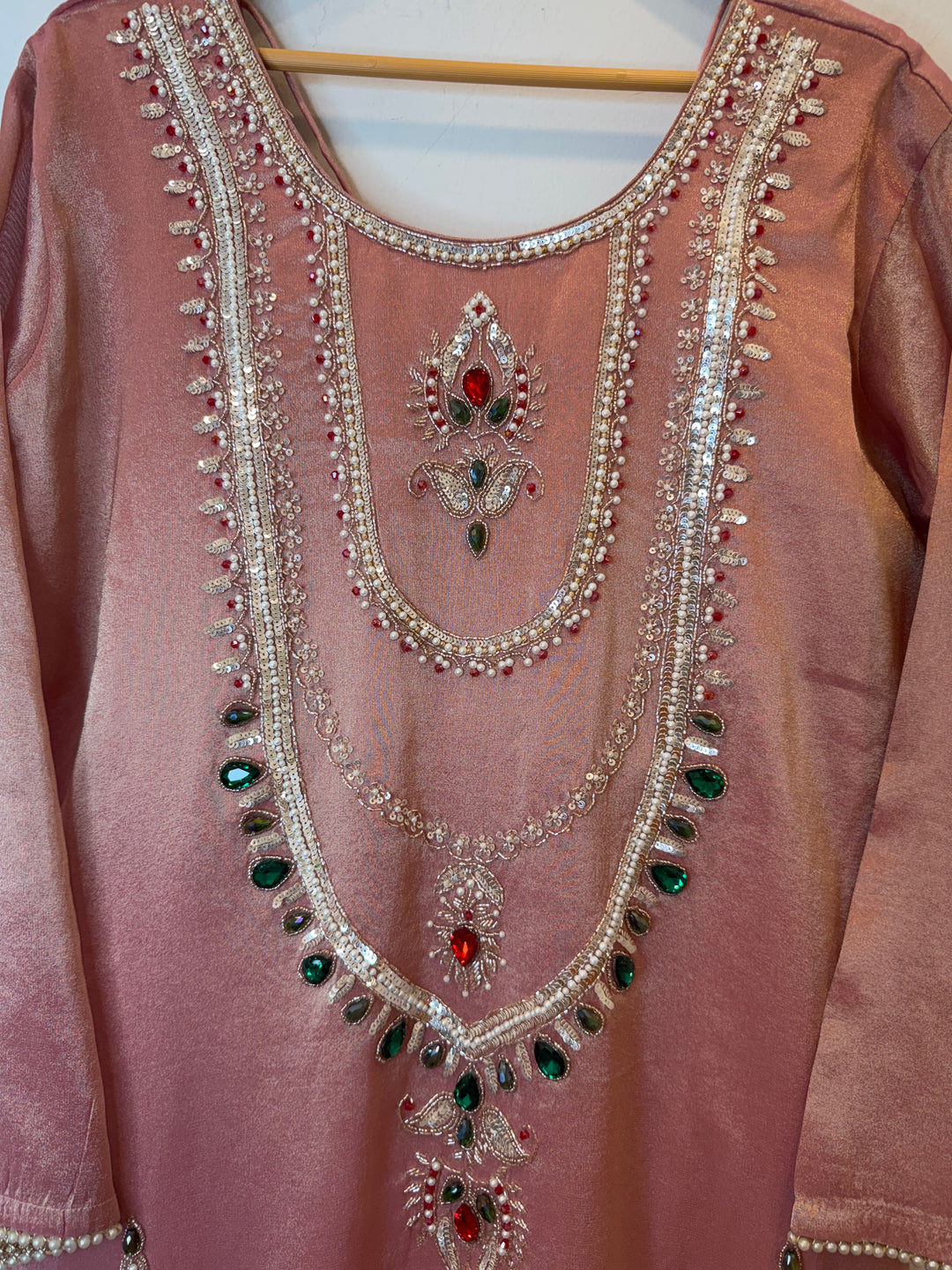 Jhumara – Pink Stitched Tissue Festive Set