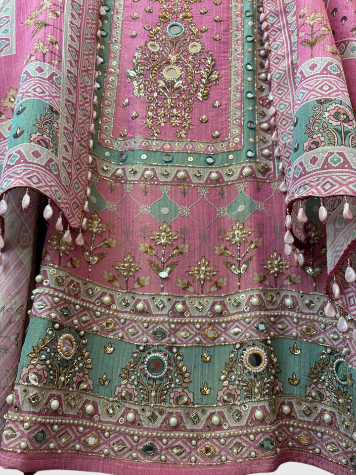 Zareva – Pink Crushed Tissue Pearl Handwork Suit