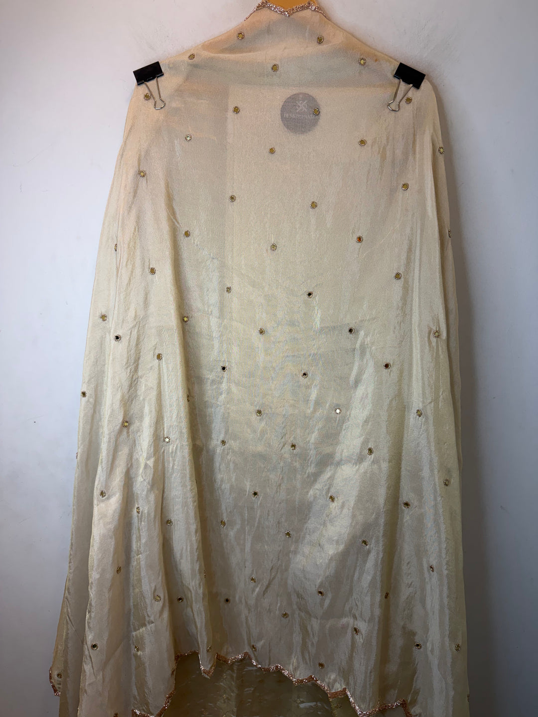 Zivasha – Tissue Shimmer Mirror Handwork Suit