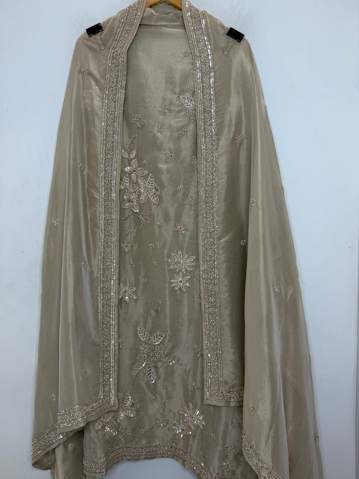 Zareena – Tissue Dabka Pearl Handwork Suit