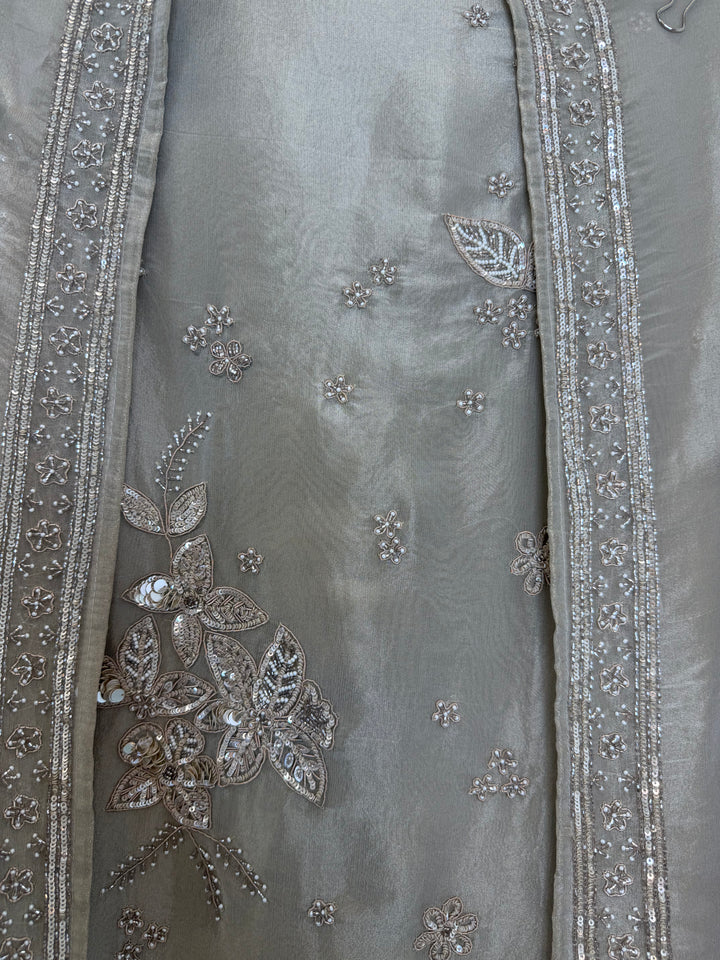 Zareena – Tissue Dabka Pearl Handwork Suit