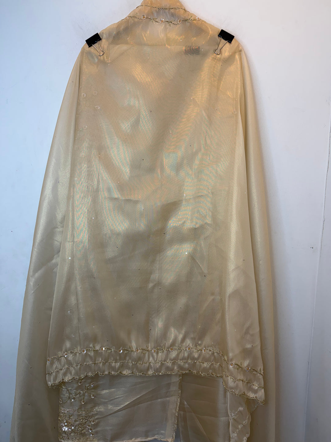 Zivana – Tissue Shimmer Cutdana Suit