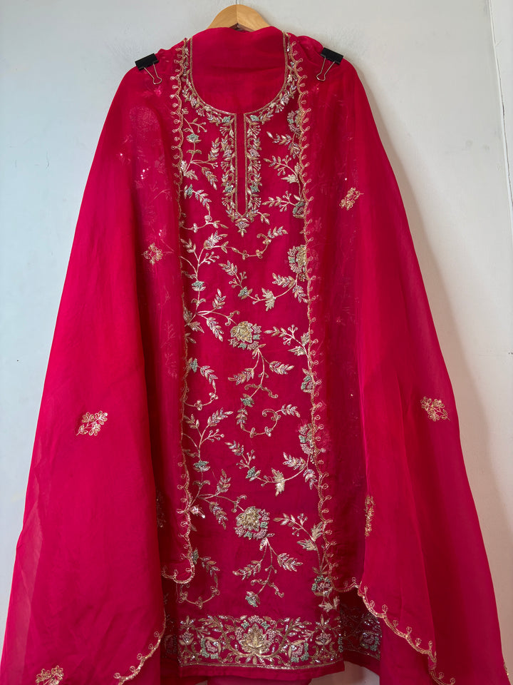 Zarina – Rani Pink Handcrafted Organza Luxury Suit