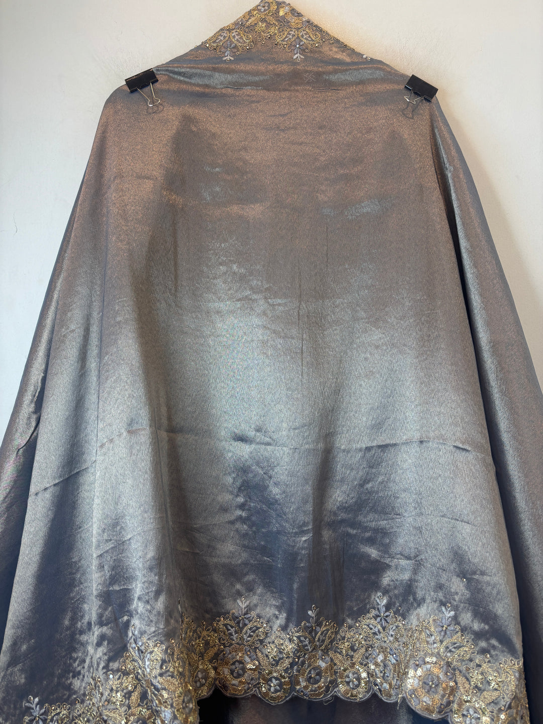 Mahira – Tissue Pearl &amp; Dori Handwork Suit DBPJ1