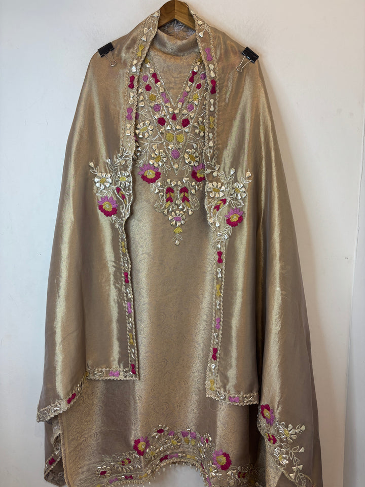 Aaliya – Tissue Brocade Zari Embroidered Suit DBPO201