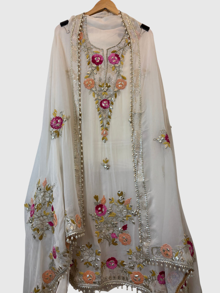 Afsana – Organza Zari Gotta Embellished Suit B20003