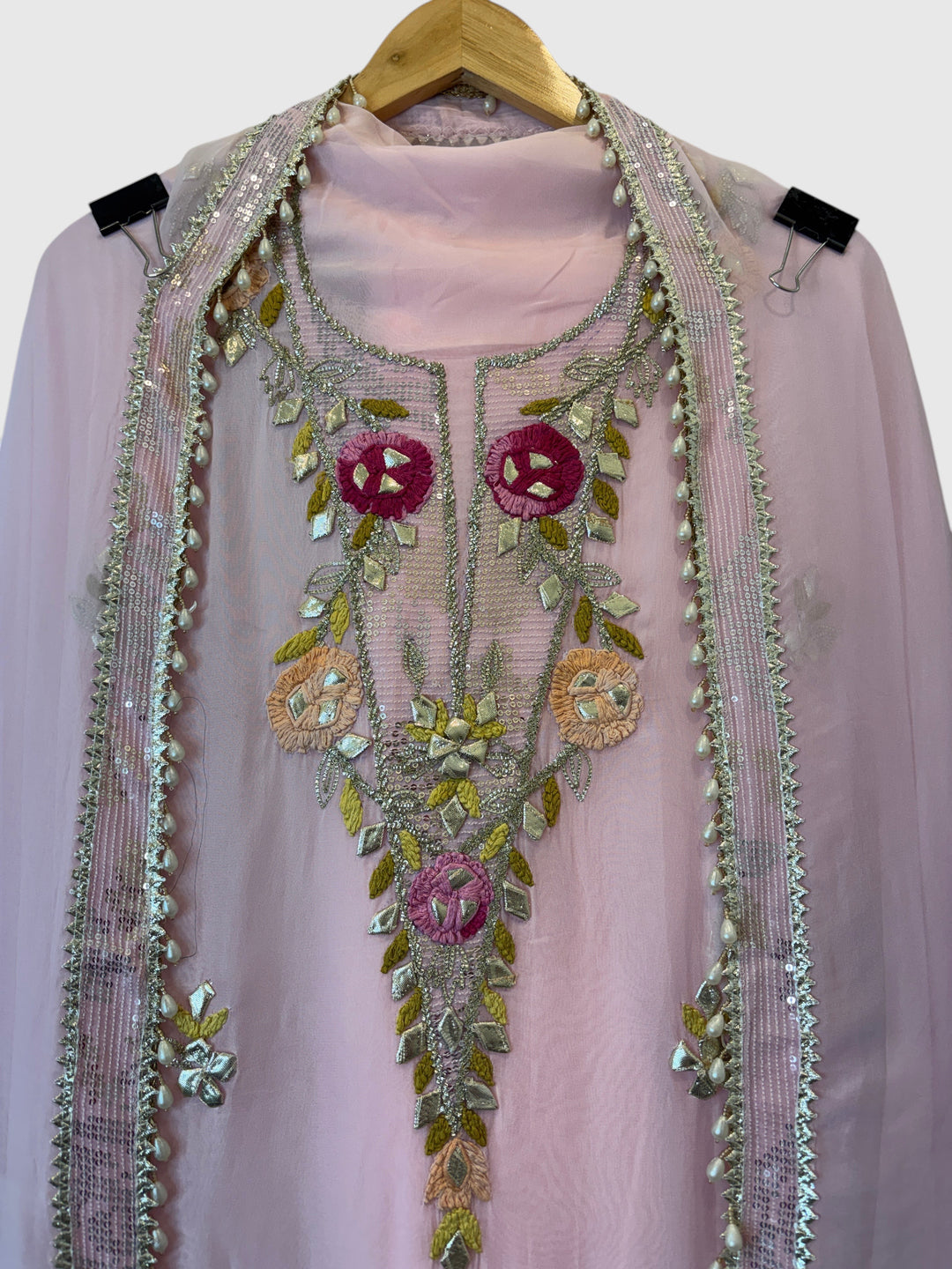 Afsana – Organza Zari Gotta Embellished Suit B20002