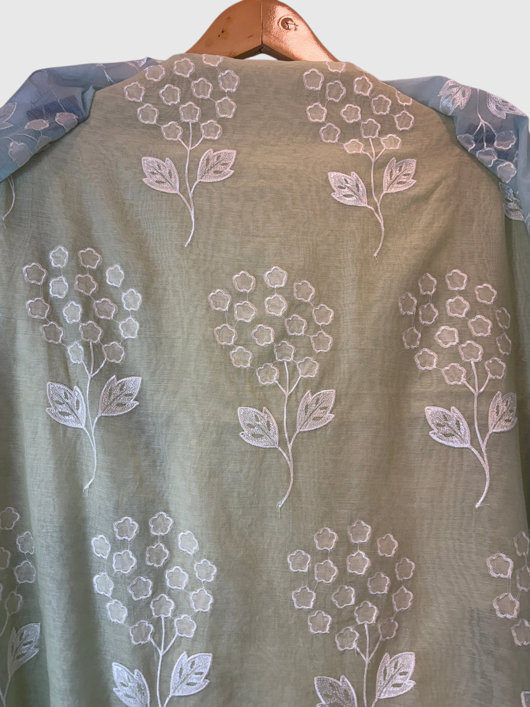 Zivara – Yellow with Blue Mul Chanderi Ombre Appliqué Work Unstitched Suit