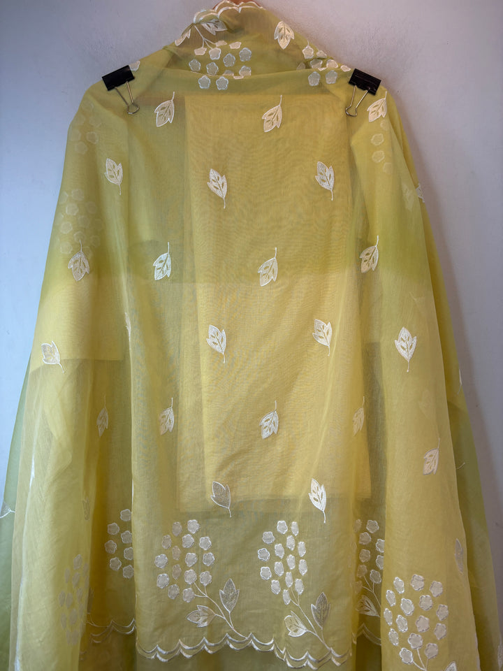 Zivara – Yellow Mul Chanderi Ombre Appliqué Work Unstitched Suit