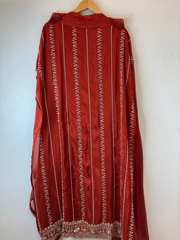 Aaira – Silk Organza Handwork Suit DBPA904