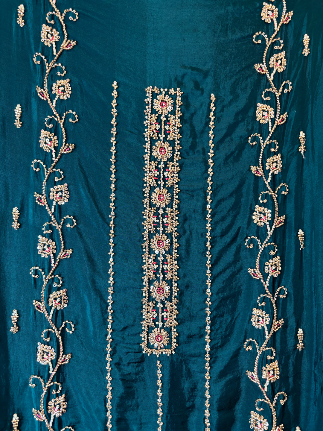 Aaira – Silk Organza Handwork Suit DBPF804