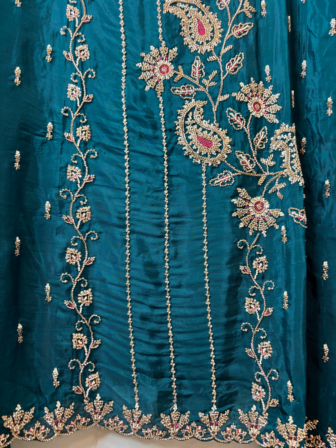 Aaira – Silk Organza Handwork Suit DBPF804