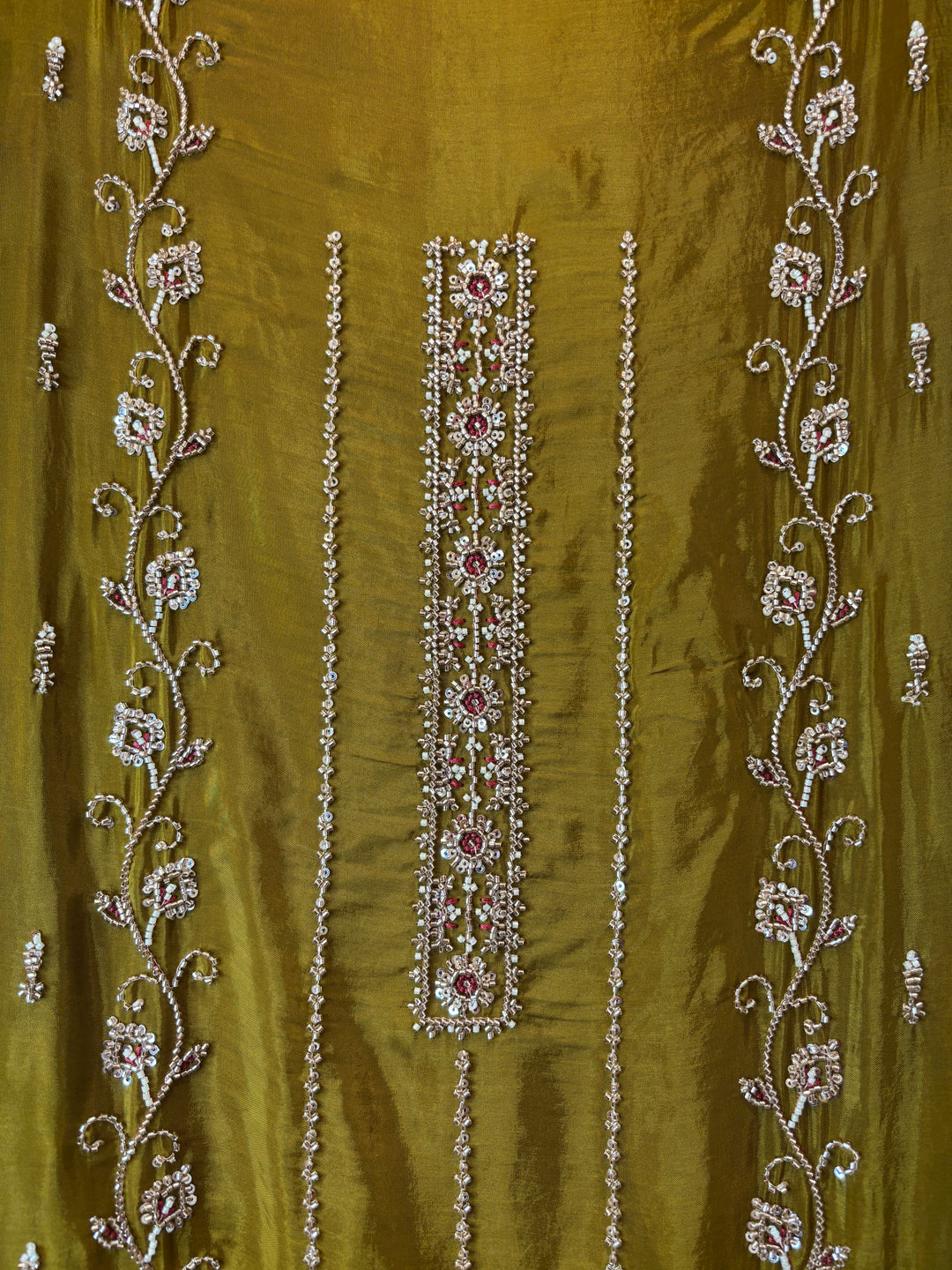 Aaira – Silk Organza Handwork Suit DBPF801