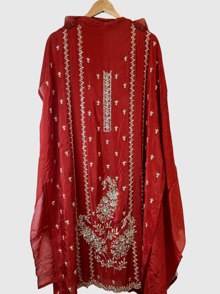 Aaira – Orange Silk Organza Handwork Suit