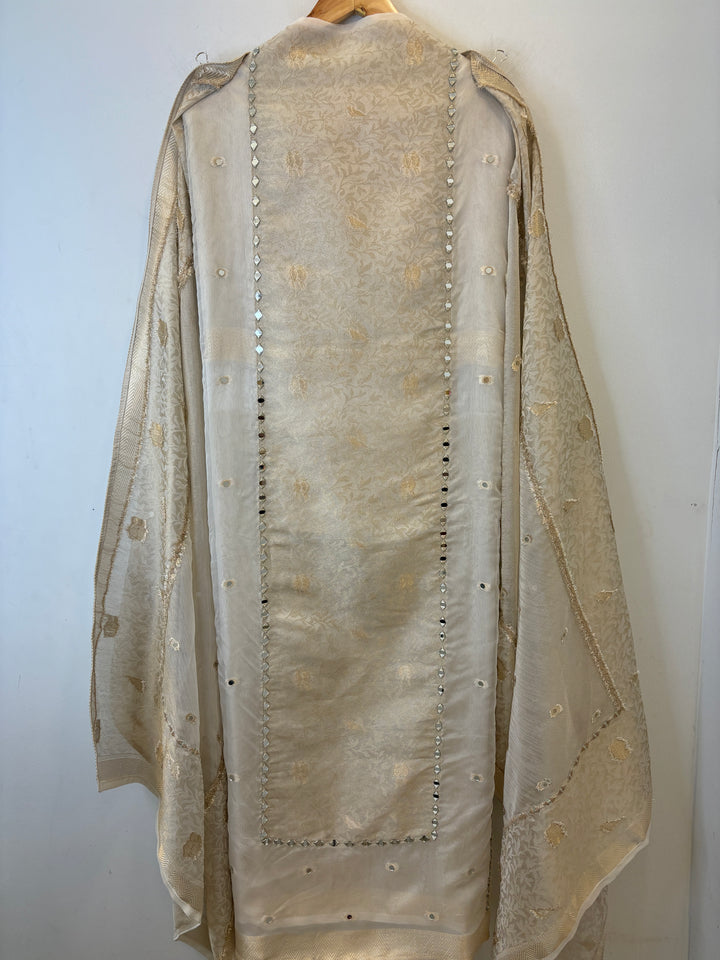 Zeenat – Banarasi Tissue Organza Suit