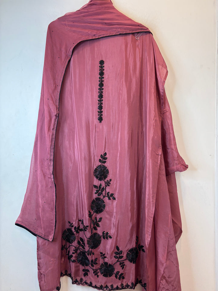 Aaira – Silk Organza Handwork Suit DBPN91002