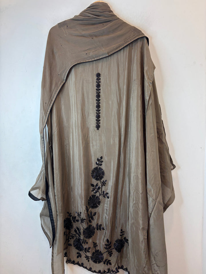 Aaira – Silk Organza Handwork Suit DBPN91004