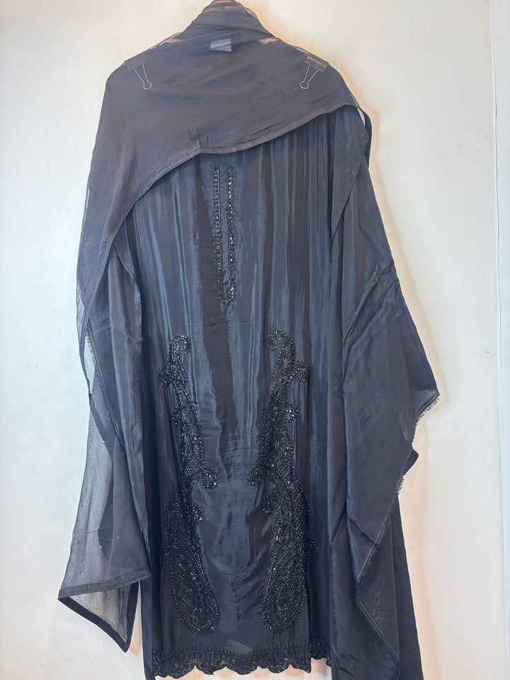 Aaira – Silk Organza Handwork Suit DBPY902
