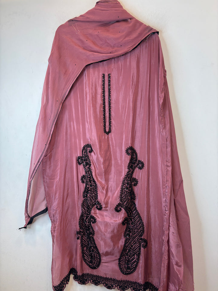 Aaira – Silk Organza Handwork Suit DBPY901