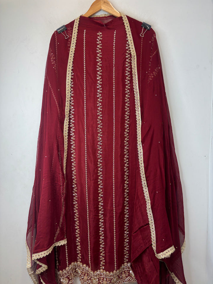 Aaira – Silk Organza Handwork Suit DBPA9