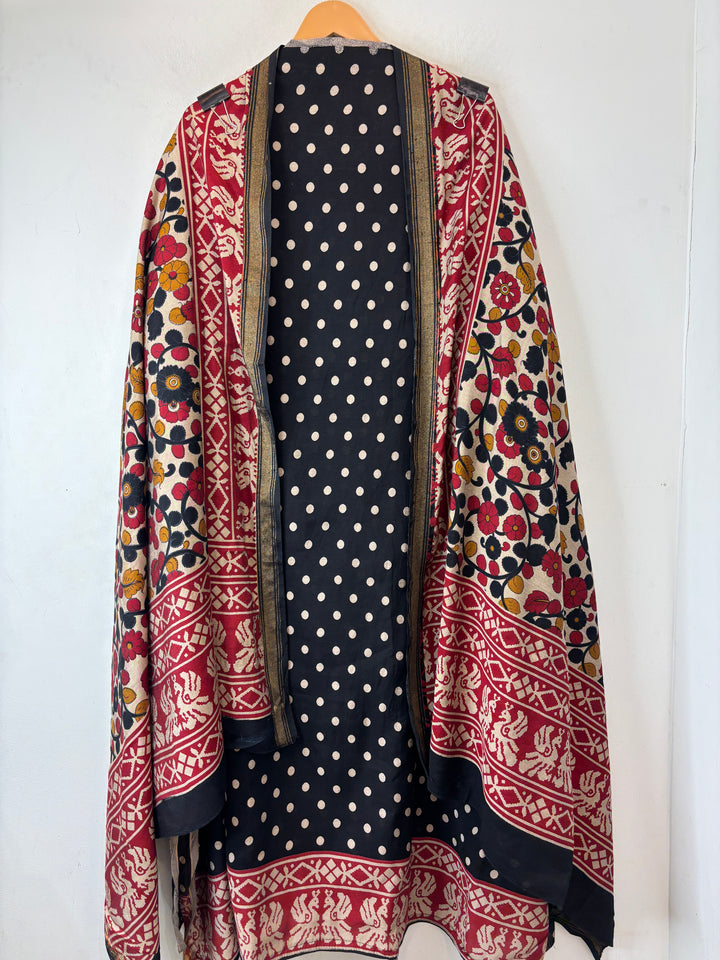 Mahira – Black Maheshwari Polka Dot Suit
