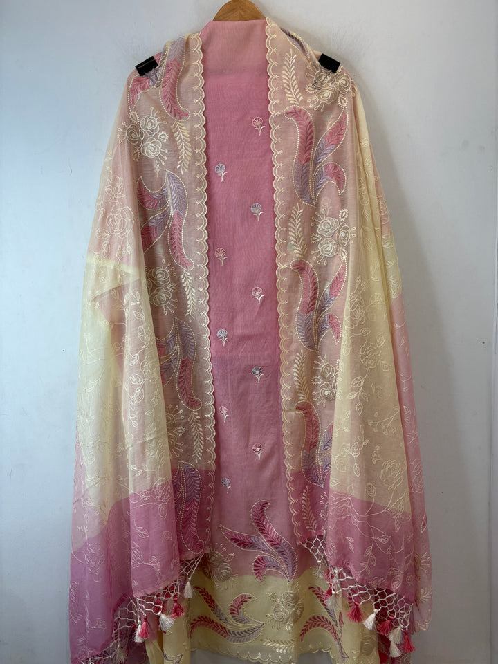 Meher – Mul Chanderi Ombre Appliqué Suit DBPDD05