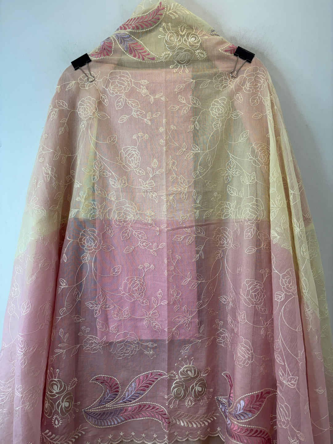 Meher – Mul Chanderi Ombre Appliqué Suit DBPDD05