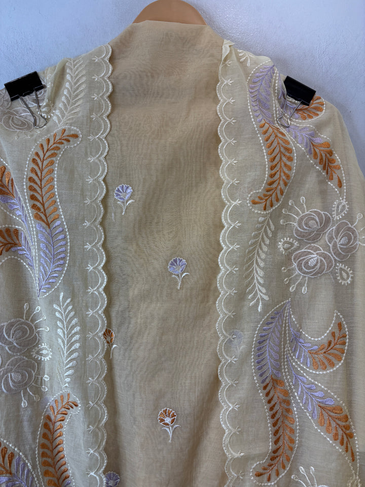 Meher – Mul Chanderi Ombre Appliqué Suit DBPDD01