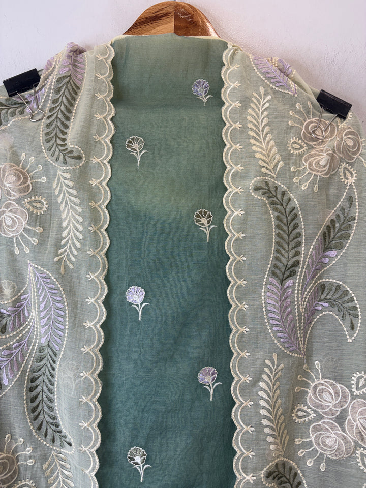 Meher – Mul Chanderi Ombre Appliqué Suit DBPDD04