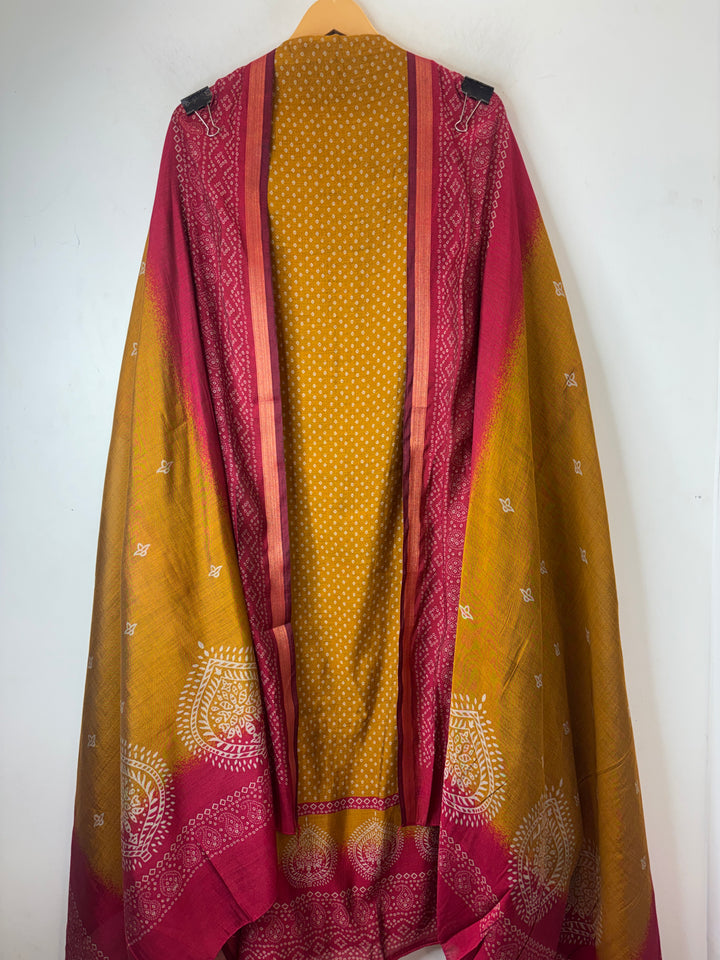 Mahira – Mustard Yellow Maheshwari Ombre Bandhani Printed Suit
