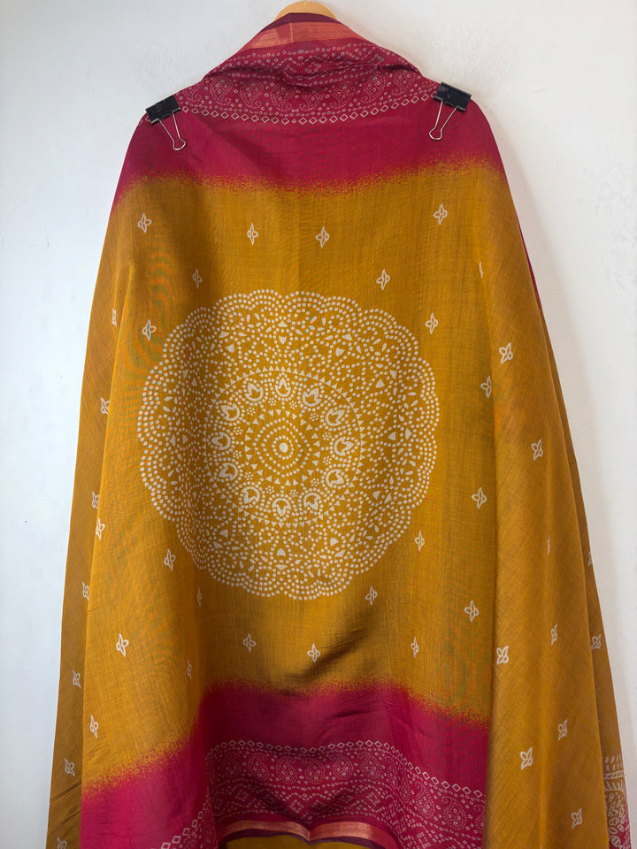 Mahira – Mustard Yellow Maheshwari Ombre Bandhani Printed Suit