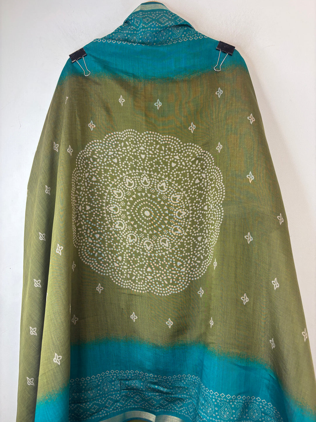 Mahira – Blue Maheshwari Ombre Bandhani Printed Suit
