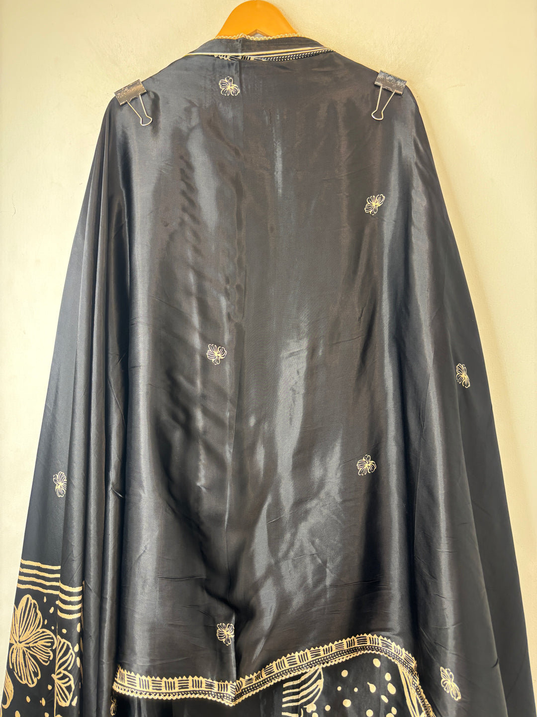 Zaira – Black Gazi Silk Mirror Foil Print Suit
