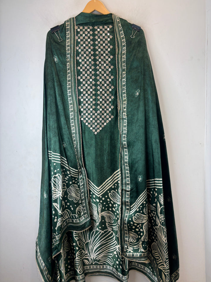 Zaira – Green Gazi Silk Mirror Foil Print Suit