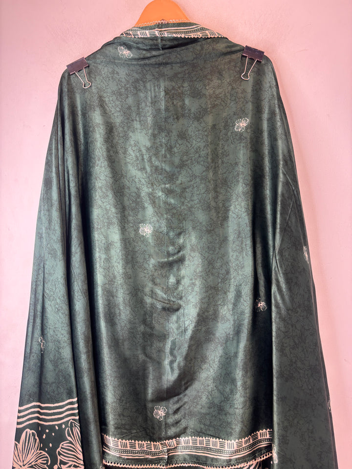 Zaira – Green Gazi Silk Mirror Foil Print Suit