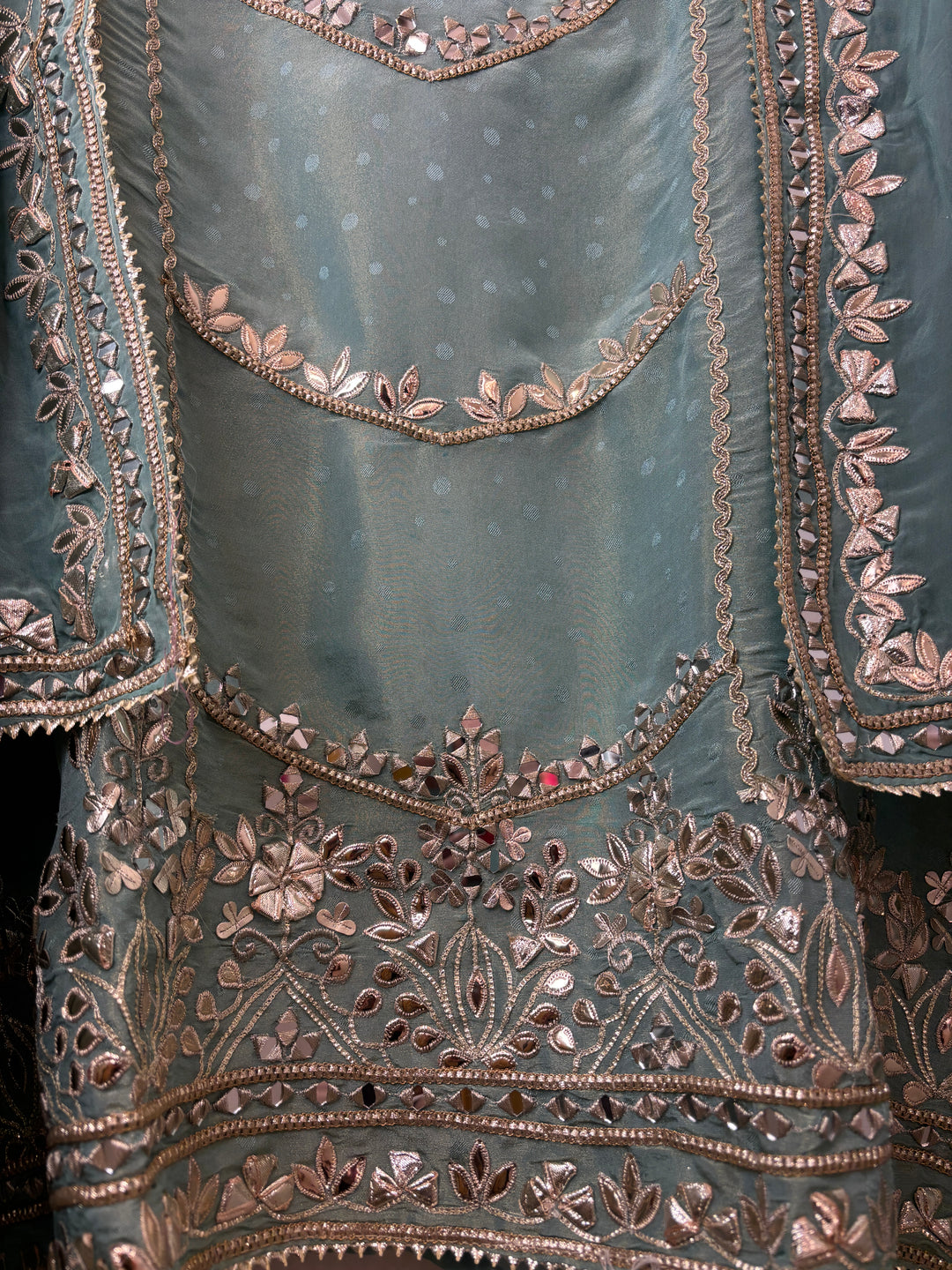Zoya – Sage Green Tissue Gotta Mirror Work Ensemble